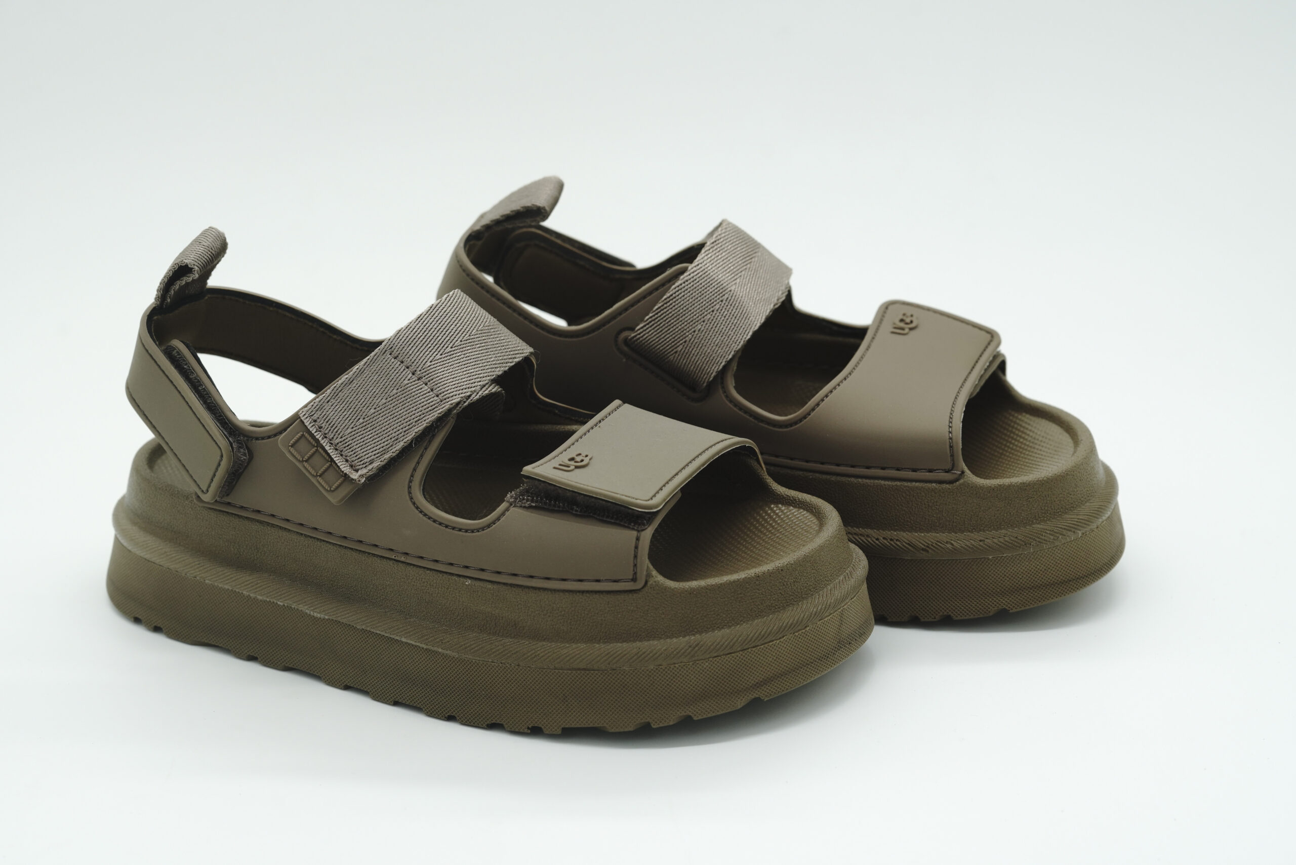 Kalın Tabanlı Çift Cırtlı Sandalet Bej