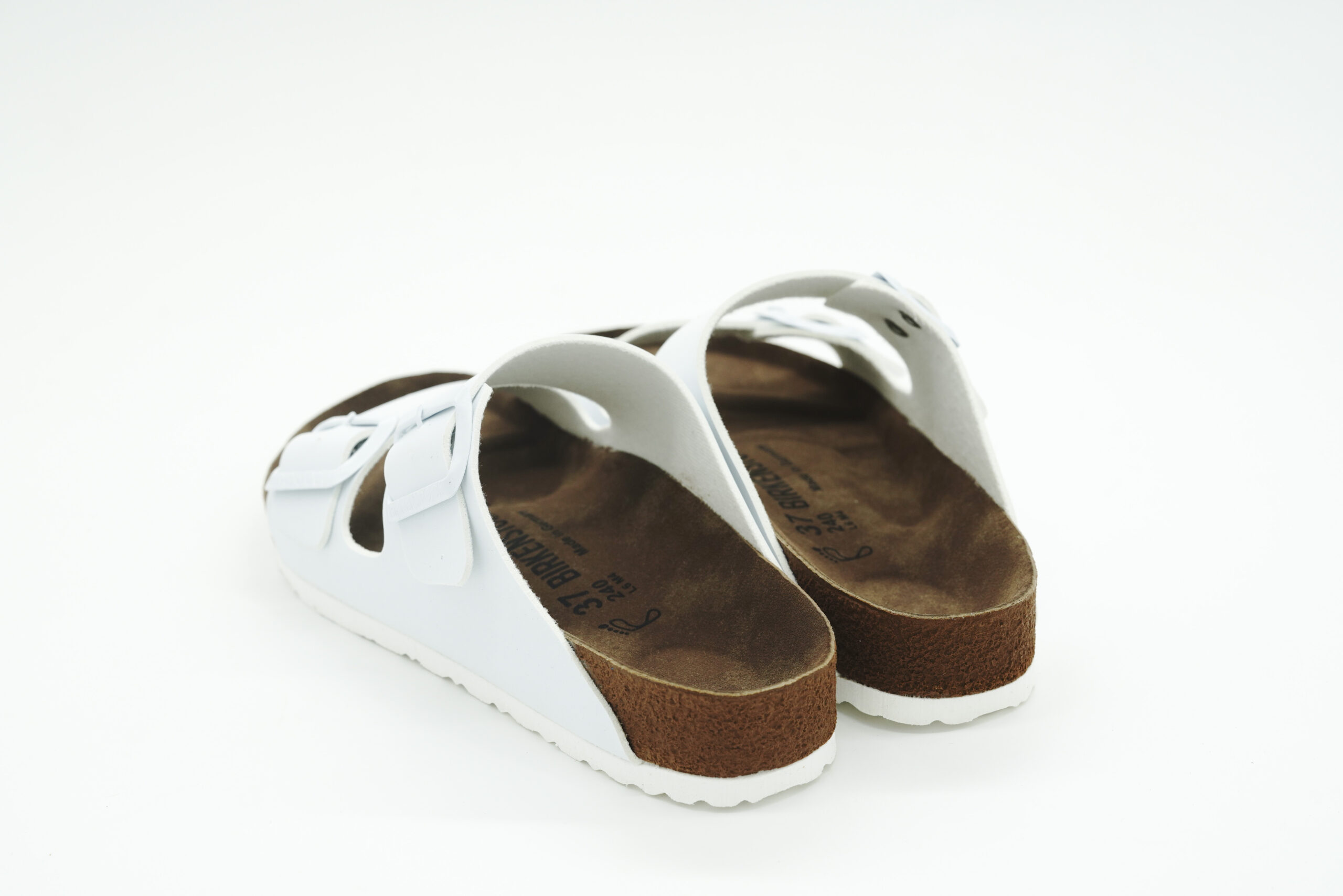 Çift Toka Detaylı Terlik Beyaz - Görsel 2