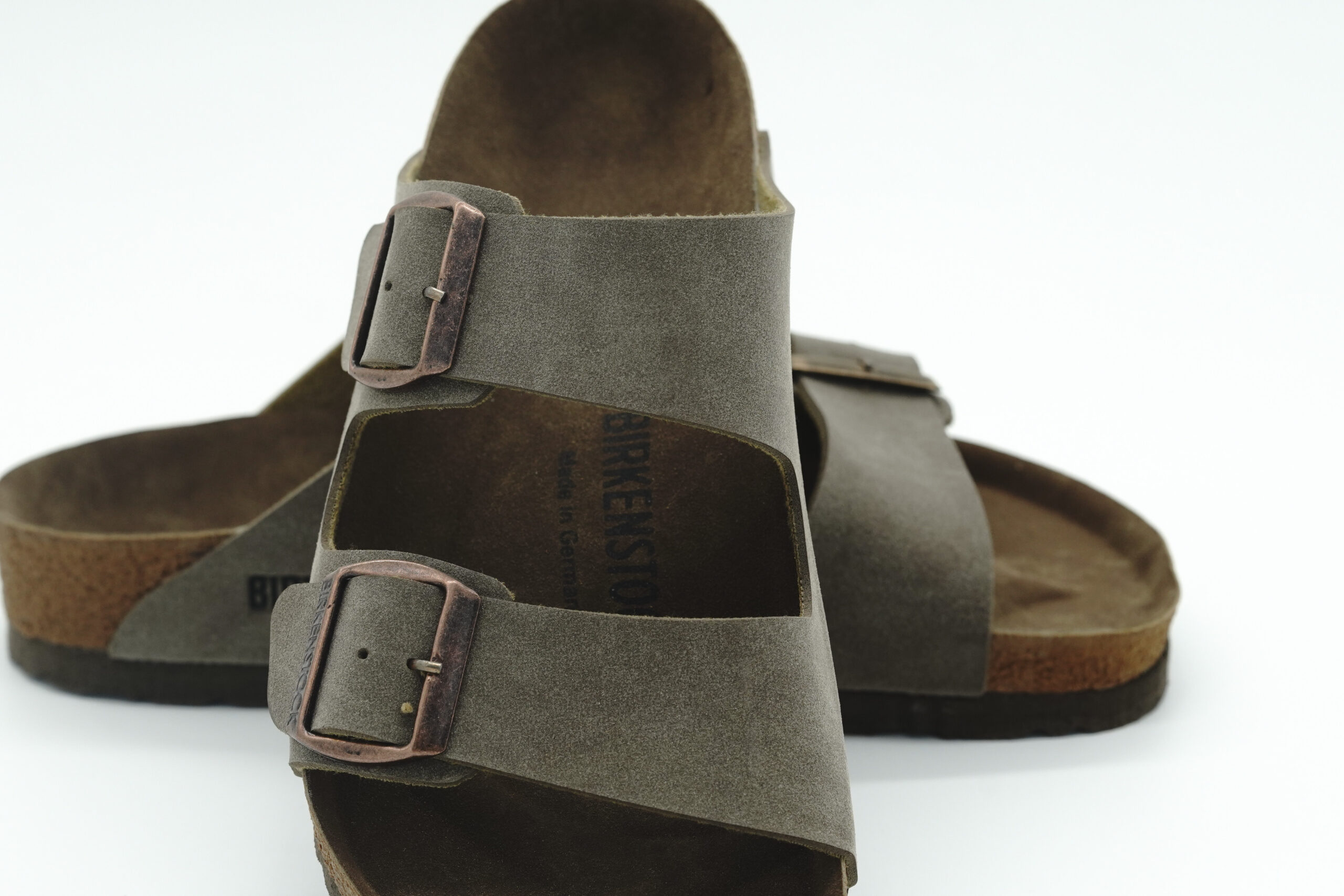 Çift Toka Detaylı Terlik Bej - Görsel 4