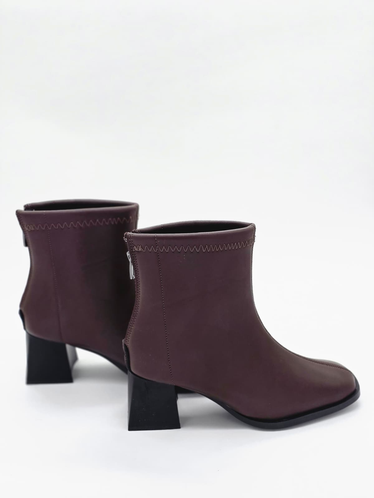 Küt Burun Topuklu Bot Acı Kahve - Görsel 4