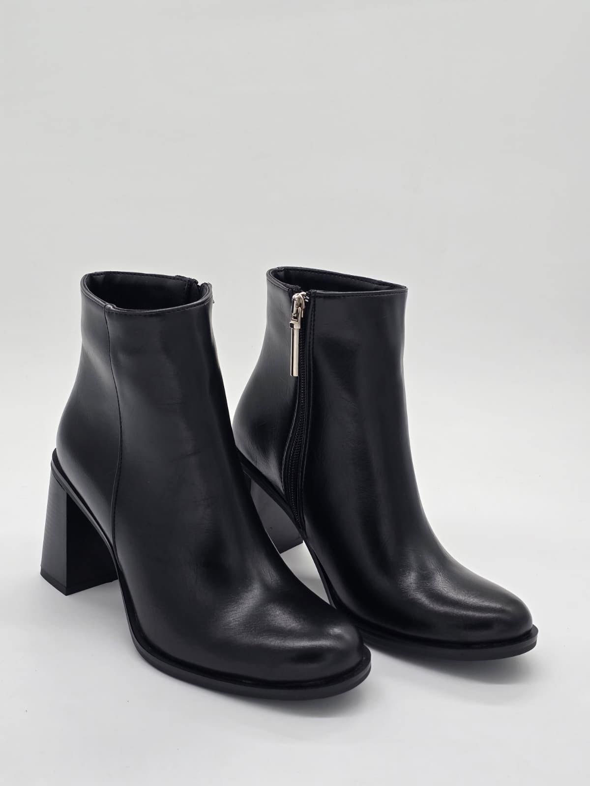 Elegant Topuklu Bot Siyah