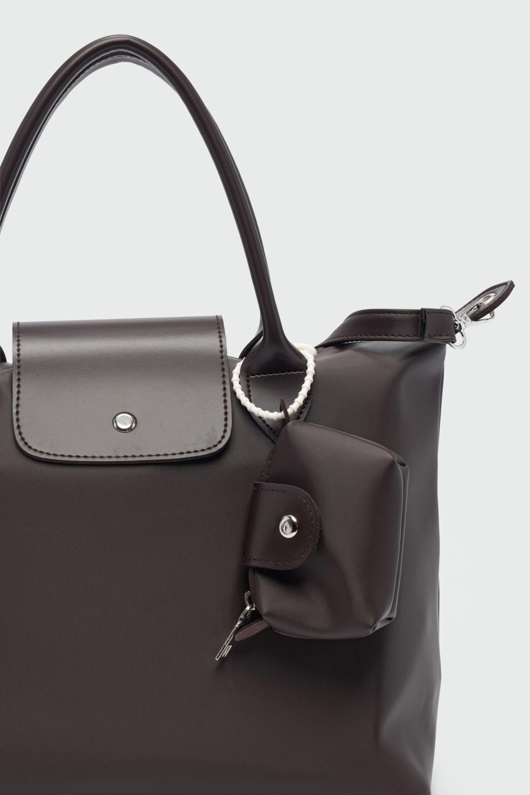 Charmlı Omuz Çantası Kahverengi - Görsel 2