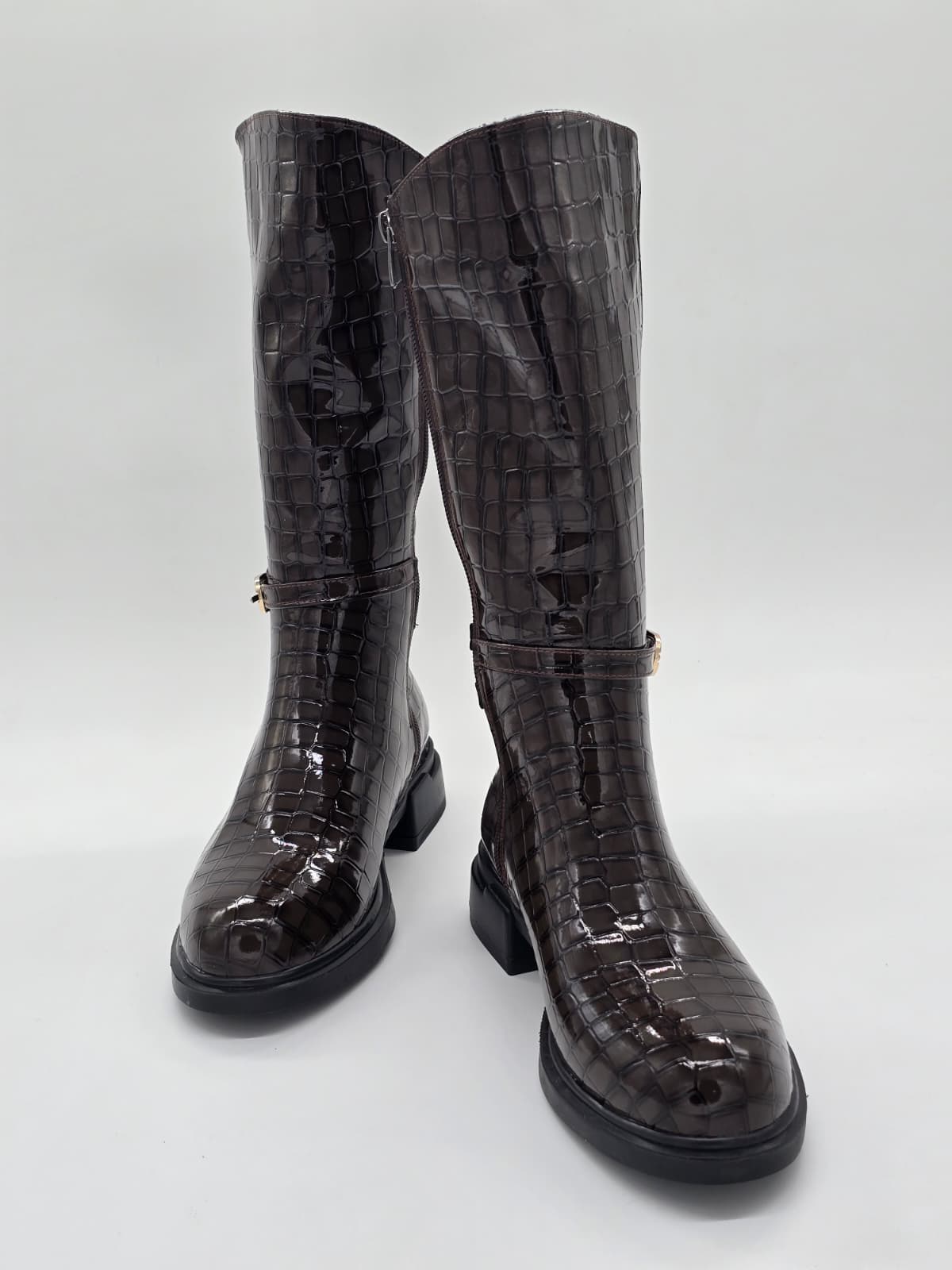 Croco Parlak Kemer Detaylı Diz Altı Çizme - Görsel 2