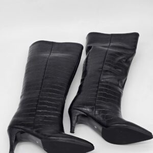 WhatsApp Image 2025-11-25 at 14.10.35